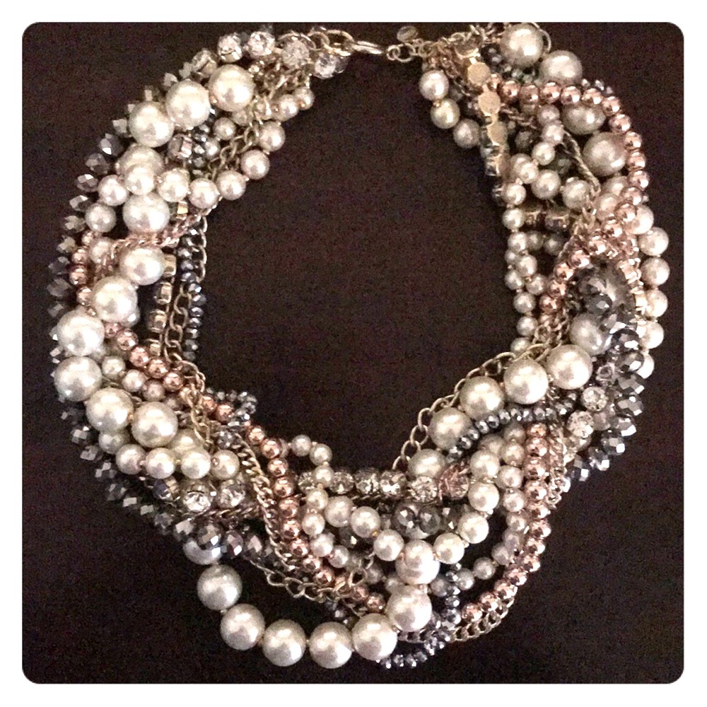 Ann Taylor Loft Necklace